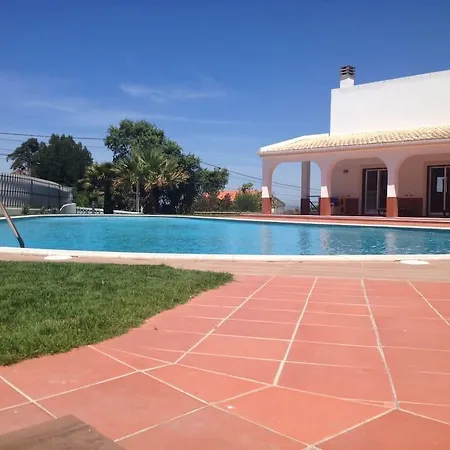 Aldeamento Da Cotovia Holiday home *